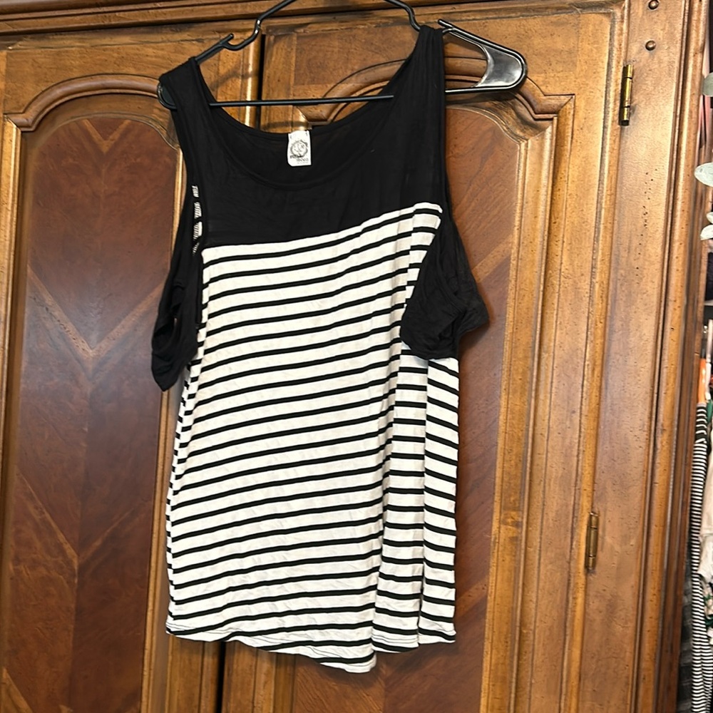 Boutique Cold Shoulder Top